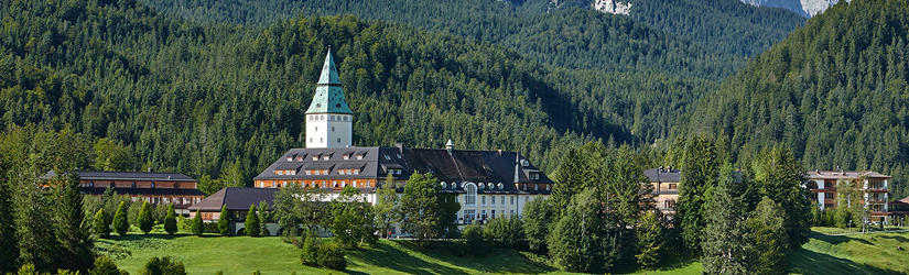 Das Schlosshotel Elmau in reizvoller Landschaft